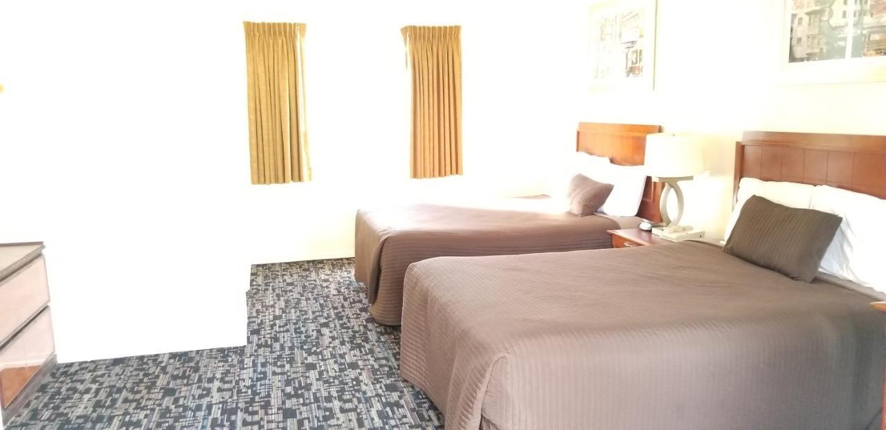 Riverview Lodge ฮูดริเวอร์ ภายนอก รูปภาพ