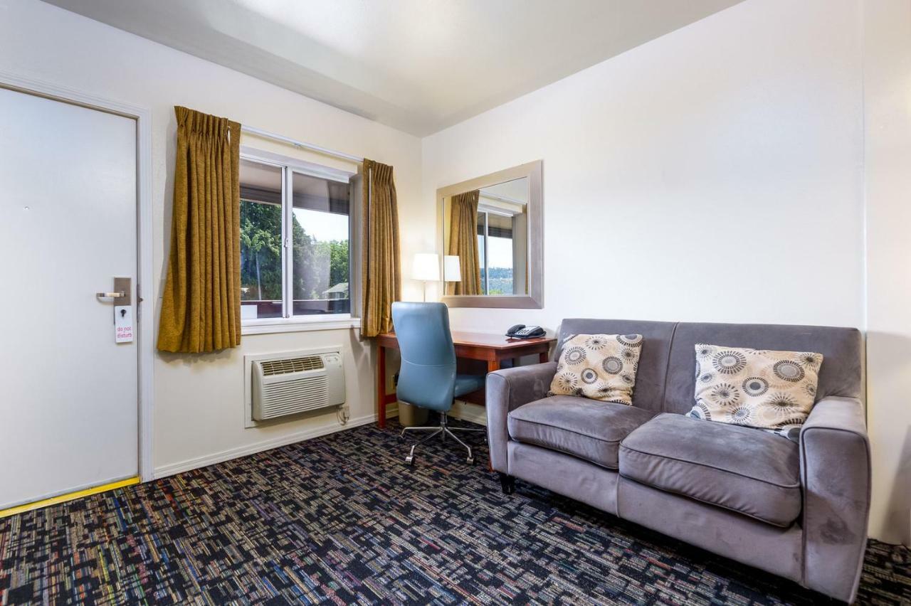 Riverview Lodge ฮูดริเวอร์ ภายนอก รูปภาพ